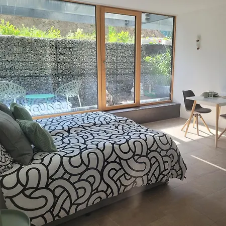 Seenahes Chices In Apartmán Ohningen